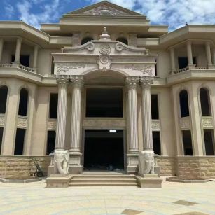 滁州 黄金麻别墅外墙干挂，大柱，大象，蘑菇石，雕花板