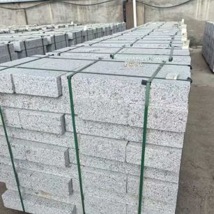 滁州 白麻花岗岩路沿石，弧形路沿石，道牙石，马路牙子，界石，路缘石，平沿石，直岩石，平缘石等