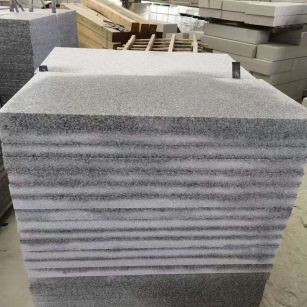 滁州 芝麻白5公分火烧地铺成品，900*400，规格可定制