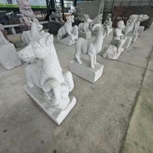 滁州 芝麻白花岗岩造型立体雕刻——十二生肖