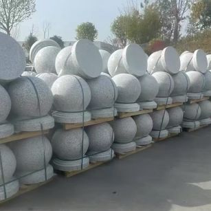滁州 白麻花岗岩石材圆球，石球，挡车球，隔离球，景观石球，风水球等