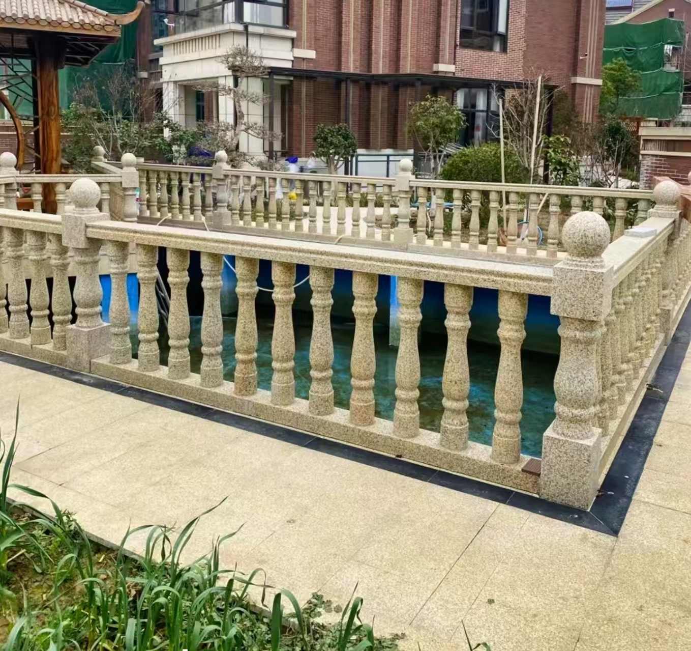 滁州黄金麻花岗岩石材栏杆，扶手，将军柱，花瓶柱