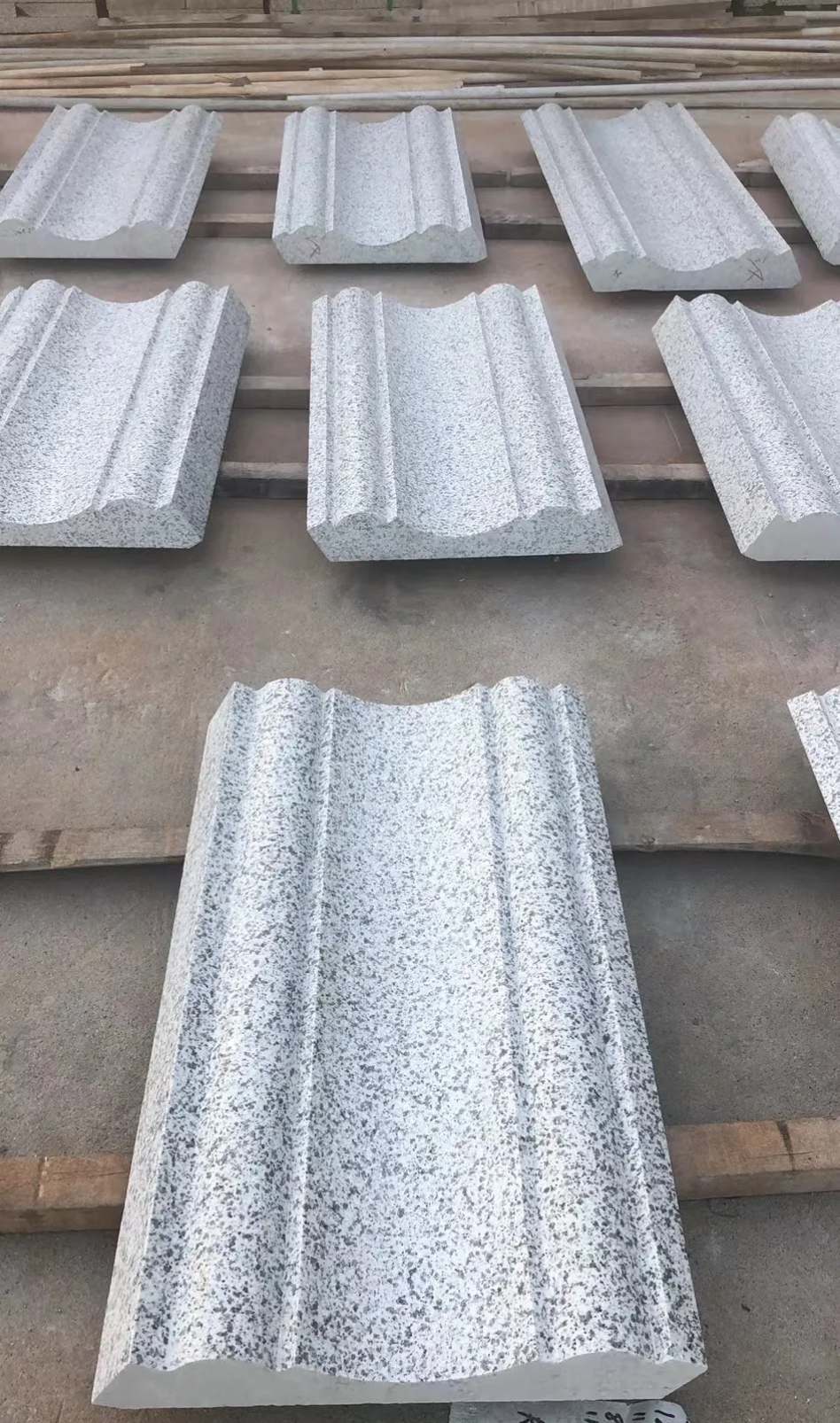 滁州 白麻花岗岩光面别墅线条