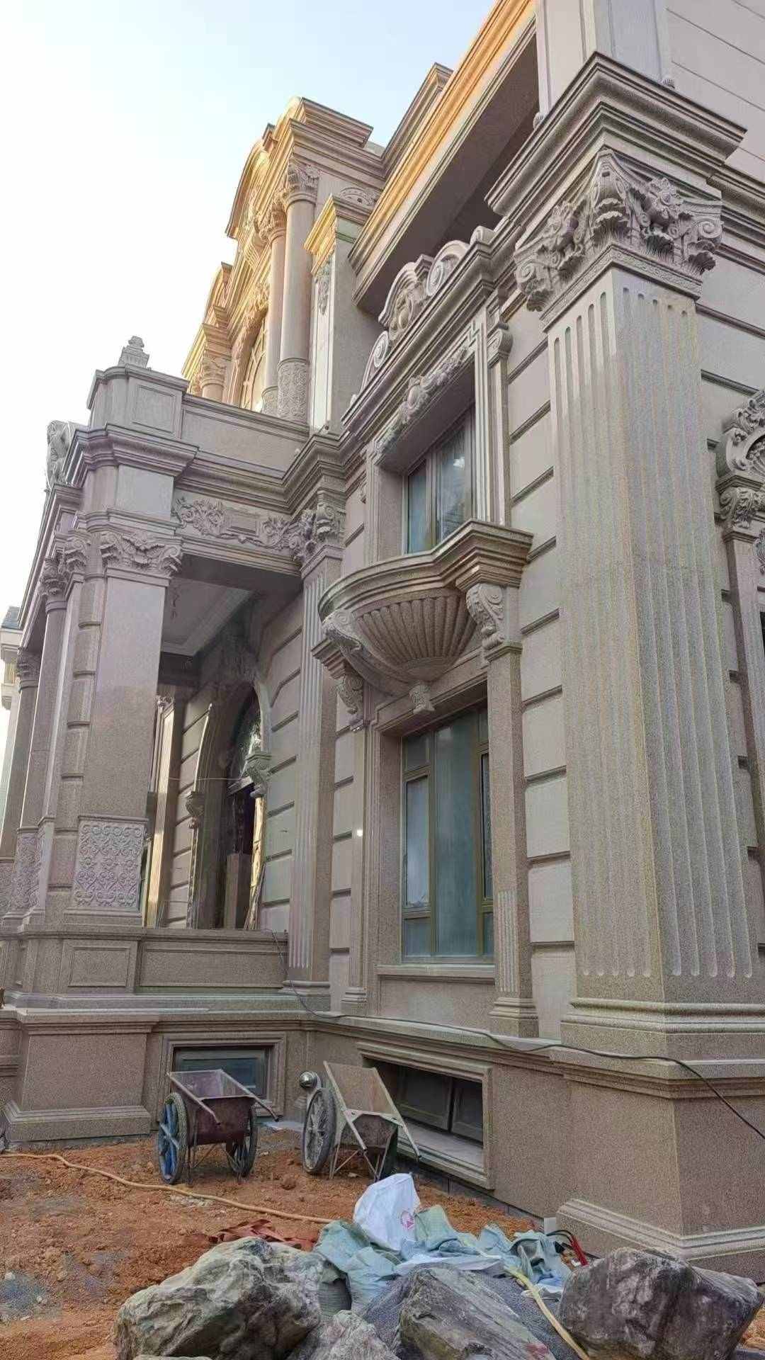 滁州 黄金麻花岗岩光面别墅外墙干挂施工完成