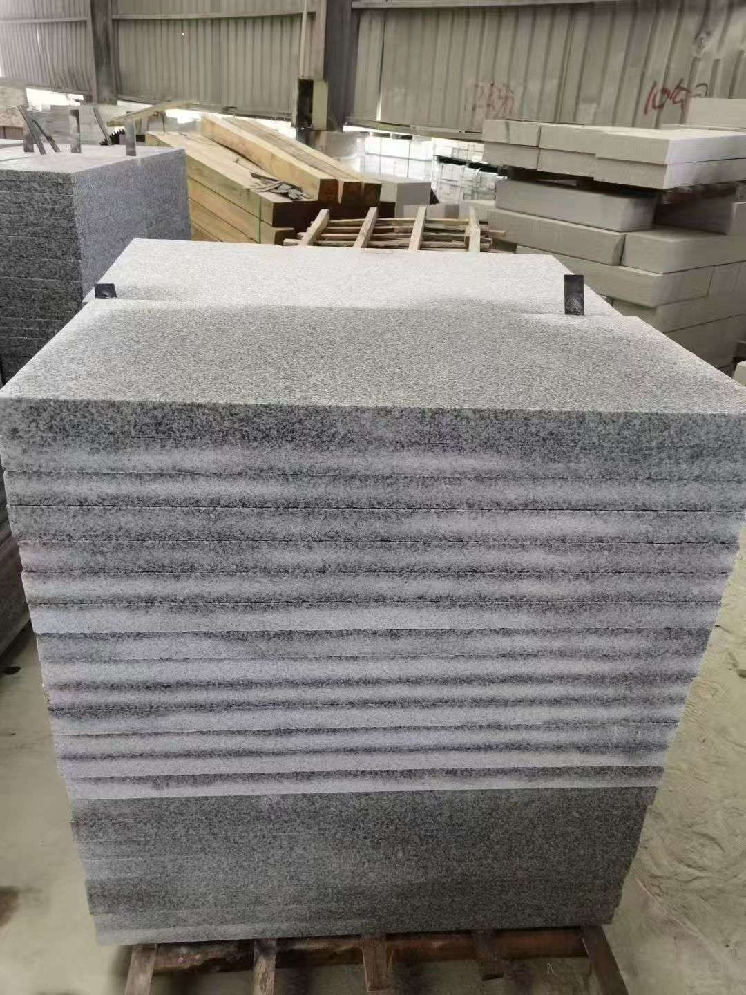 滁州 芝麻白5公分火烧地铺成品，900*400，规格可定制